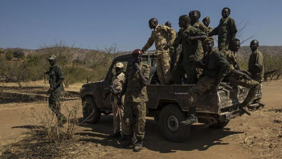 Ugandali subaylar korkaklik nedeniyle gorevden alindi